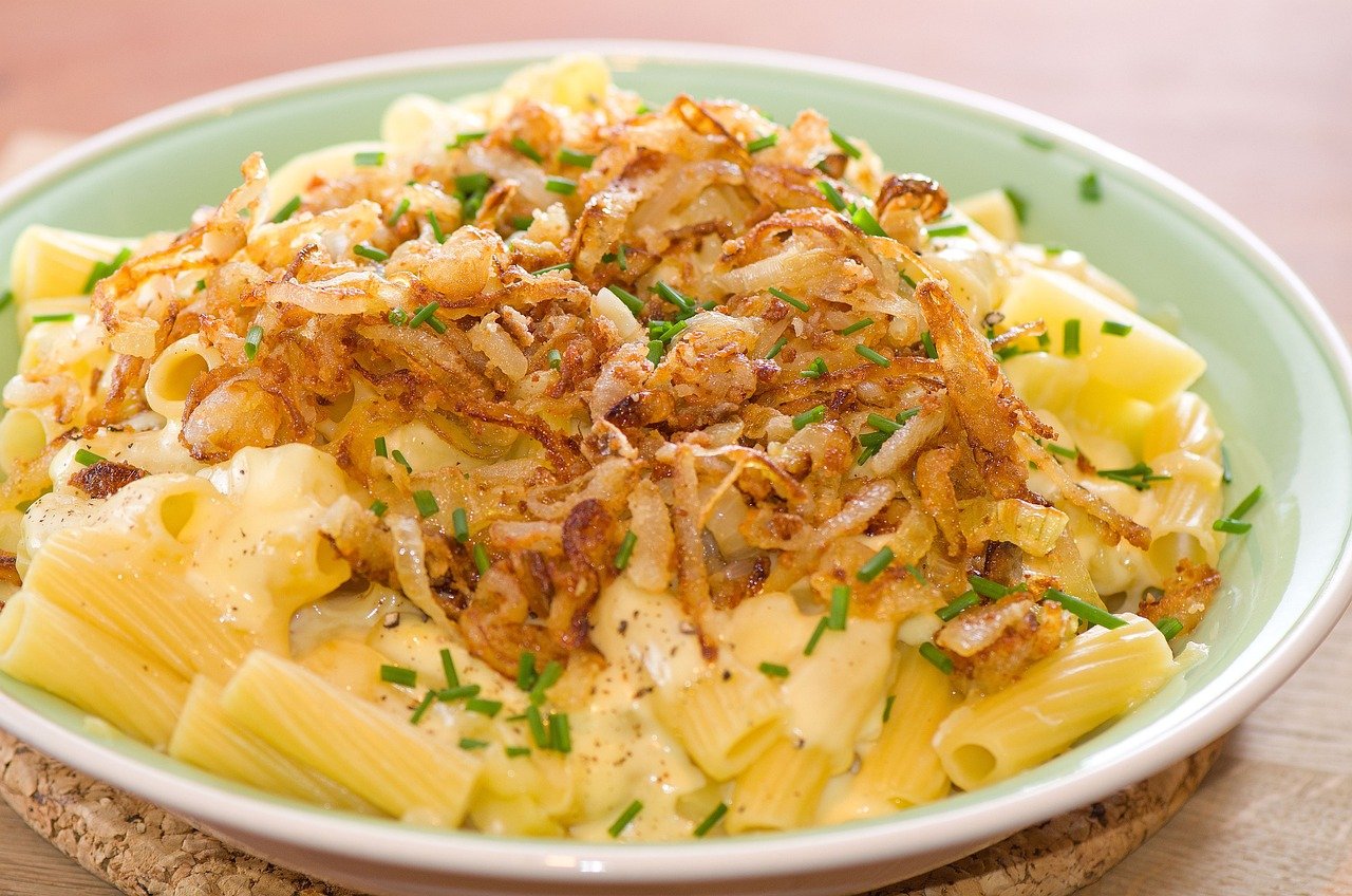 “Mac”: Why Macaroni Cheese Is Making Headlines in the UK